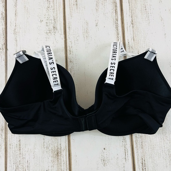 36C Victoria’s Secret T-Shirt Lightly Lined Demi Bra Black Logo Straps - Picture 5 of 7